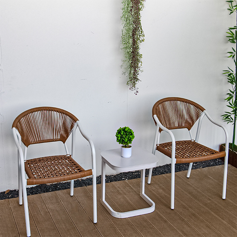 Mesa de centro redonda al aire libre nórdica mesa de negociación combinada patio balcón mesa de centro de ratán mesa de centro pequeña creativa muebles de hotel