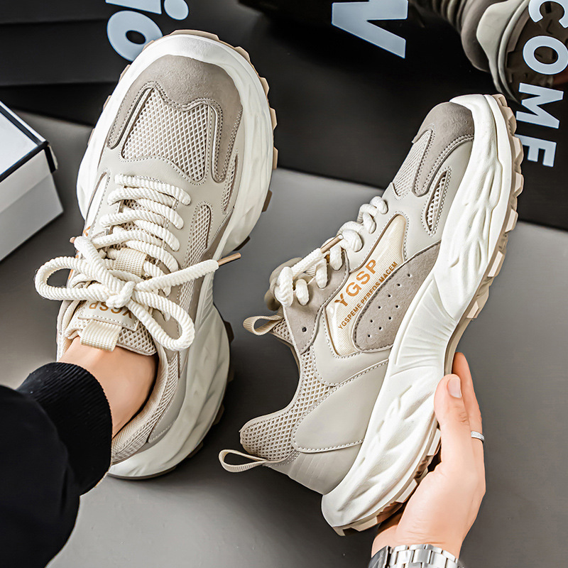 Hombre 2025 nueva primavera y verano corriendo todos los días sin cordones transpirable tendencia casual moda zapatos deportivos cómodos