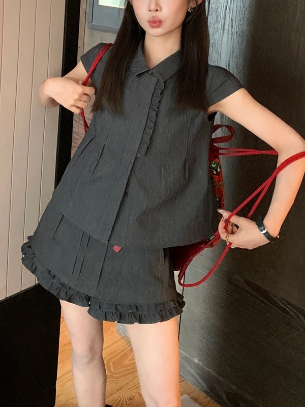 H2AN1 STUDIO丨波点芭蕾风长袖一字肩抹胸上衣辣妹阔腿裤套装|undefined