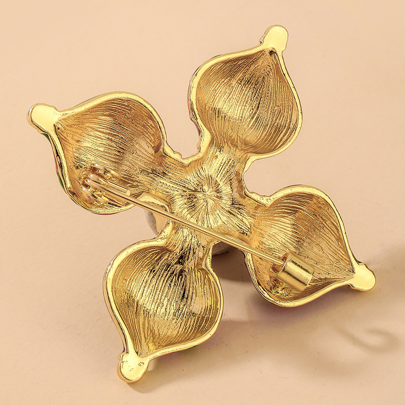 Wholesale Jewelry Retro Emerald Crystal Flower Brooch Nihaojewelry display picture 7