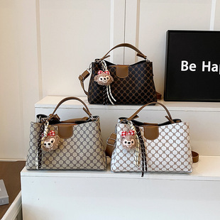 Handheld shoulder bag, summer one-shoulder bag