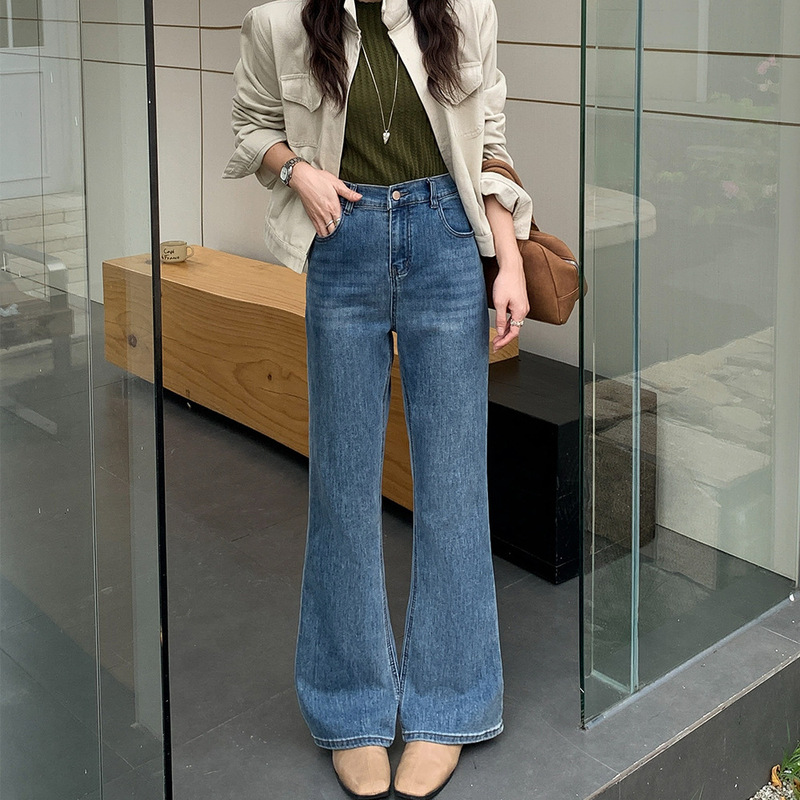 [Special] 2026 Plus Size Women's Autumn New Slimming Simple High-Waisted Denim Flared Pants Elegant Long Pants 1035