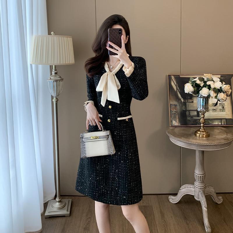 秋季名媛御姐轻熟裙子女小众设计气质富家小香风连衣裙感|undefined