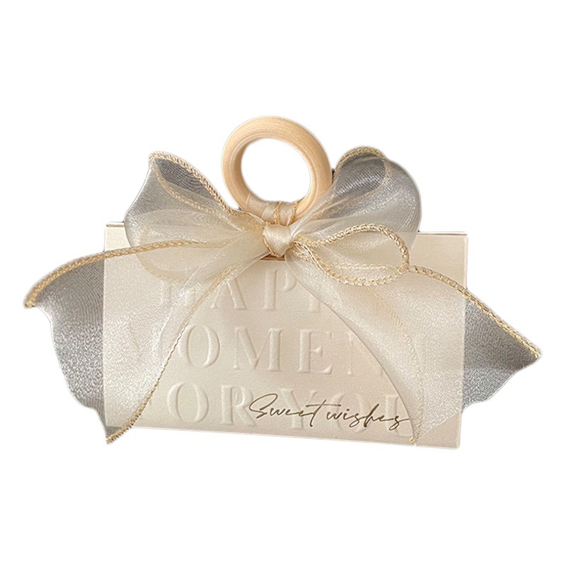 Creative Champagne Color Portable Engagement Wedding Triangle Wedding Candy Box Wooden Ring Accompanying Gift Fishtail Yarn Candy Box