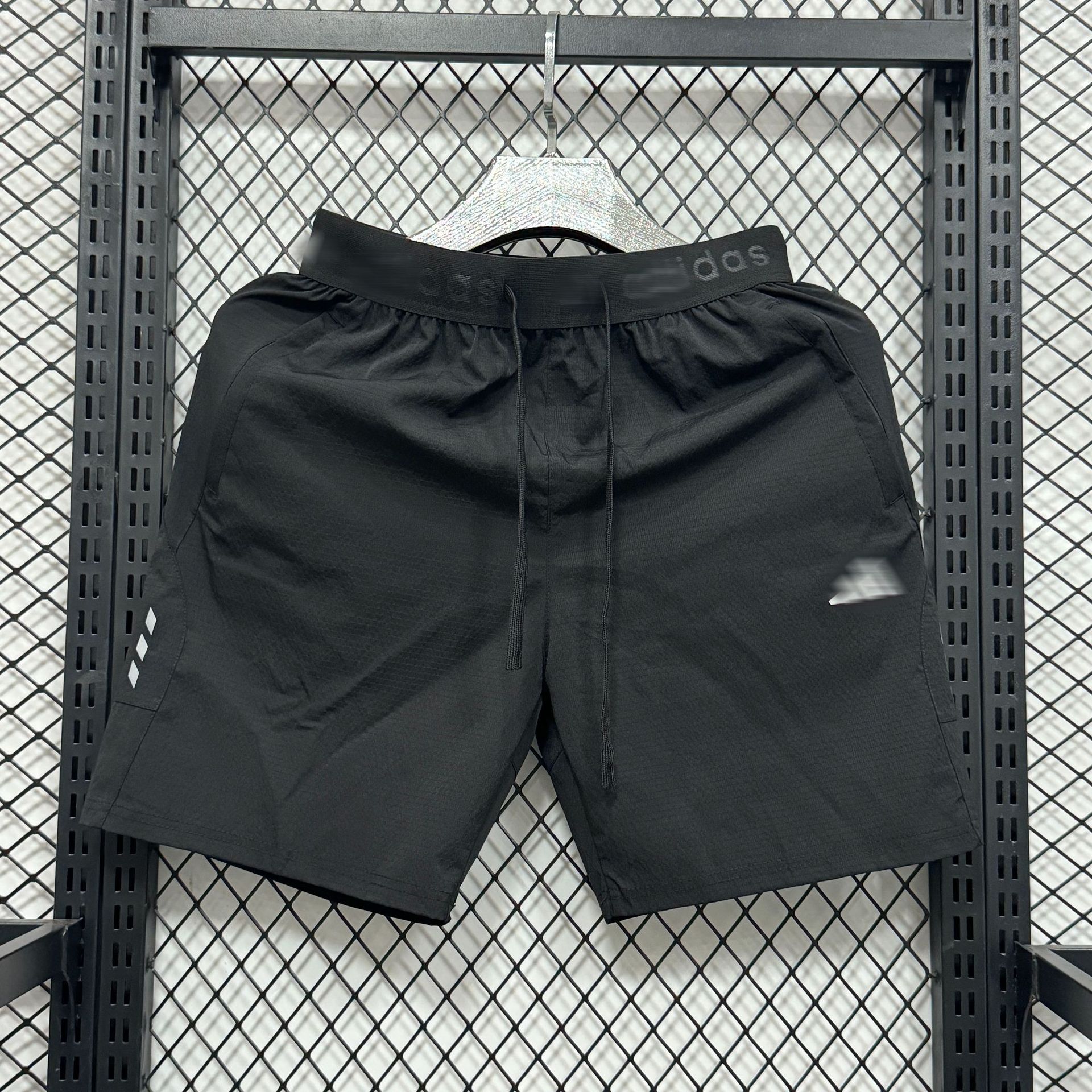 3303 preto / M