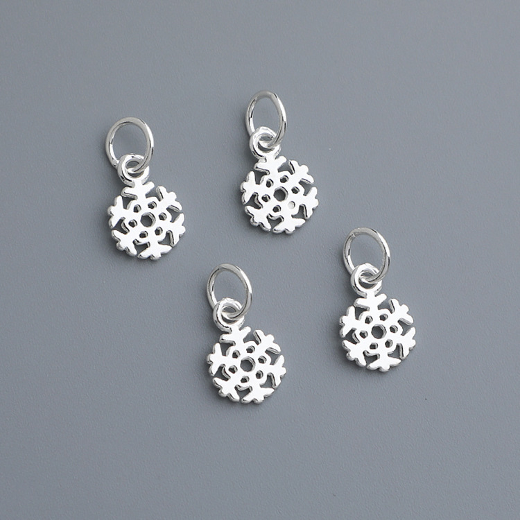 s925 Sterling Silver Snowflake Pendant Accessories Handmade DIY Beaded Rope Bracelet Necklace Flower Pendant Jewelry Material s925 Sterling Silver Snowflake Pendant Accessories Handmade DIY Beaded Rope Bracelet Necklace Flower Pendant Jewelry Material