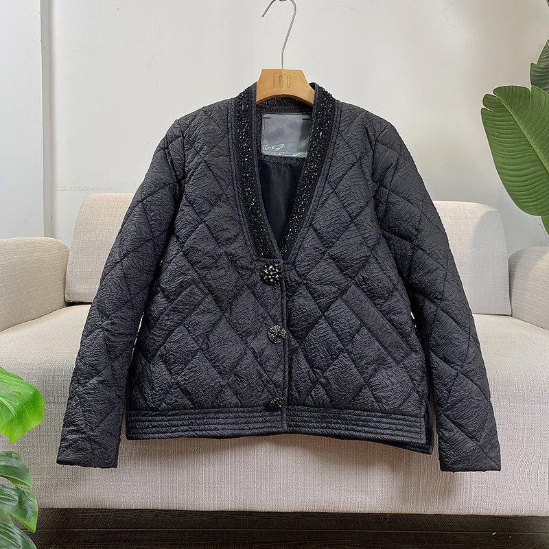 Fashionable light and thin velvet winter down jacket