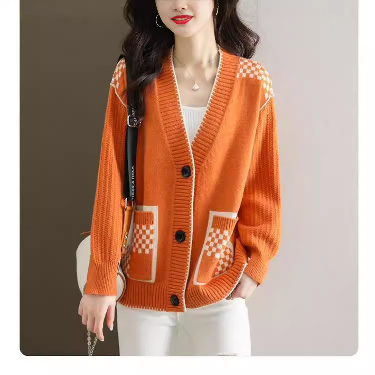 Clearance Sale New Korean Style High-End Mid-Length Cardigan with Vintage Design Knitted Sweater for Women Clearance Sale New Korean Style High-End Mid-Length Cardigan with Vintage Design Knitted Sweater for Women