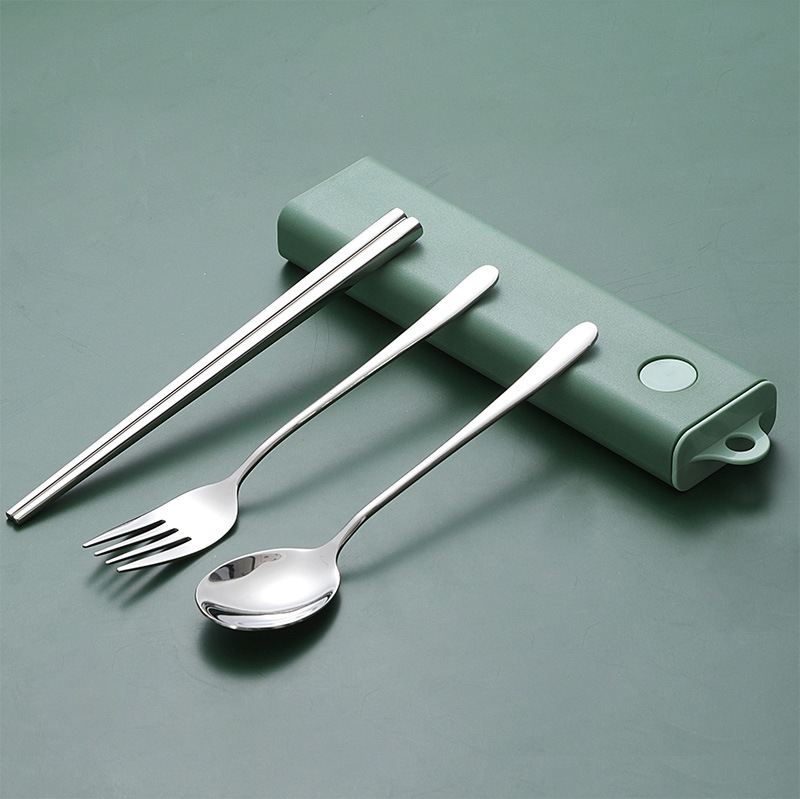 맨몸의 포크, 숟가락, 젓가락 - 녹색