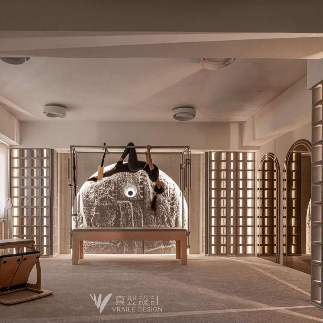 PU componente de cemento Jiugongge cemento ladrillo hueco Red bloque de arte rojo sala de exposiciones Club interior y exterior decoración de fondo