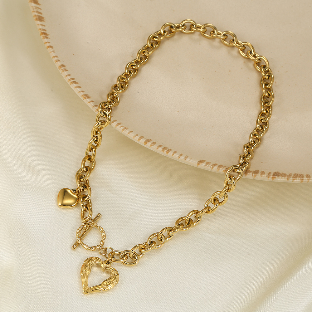 Fashion Heart-shape Thick Chain Necklace Wholesale display picture 2