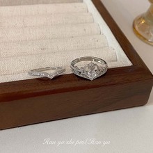 小红书同款热卖在逃公主皇冠戒指新款小众设计结婚戒指结婚开口