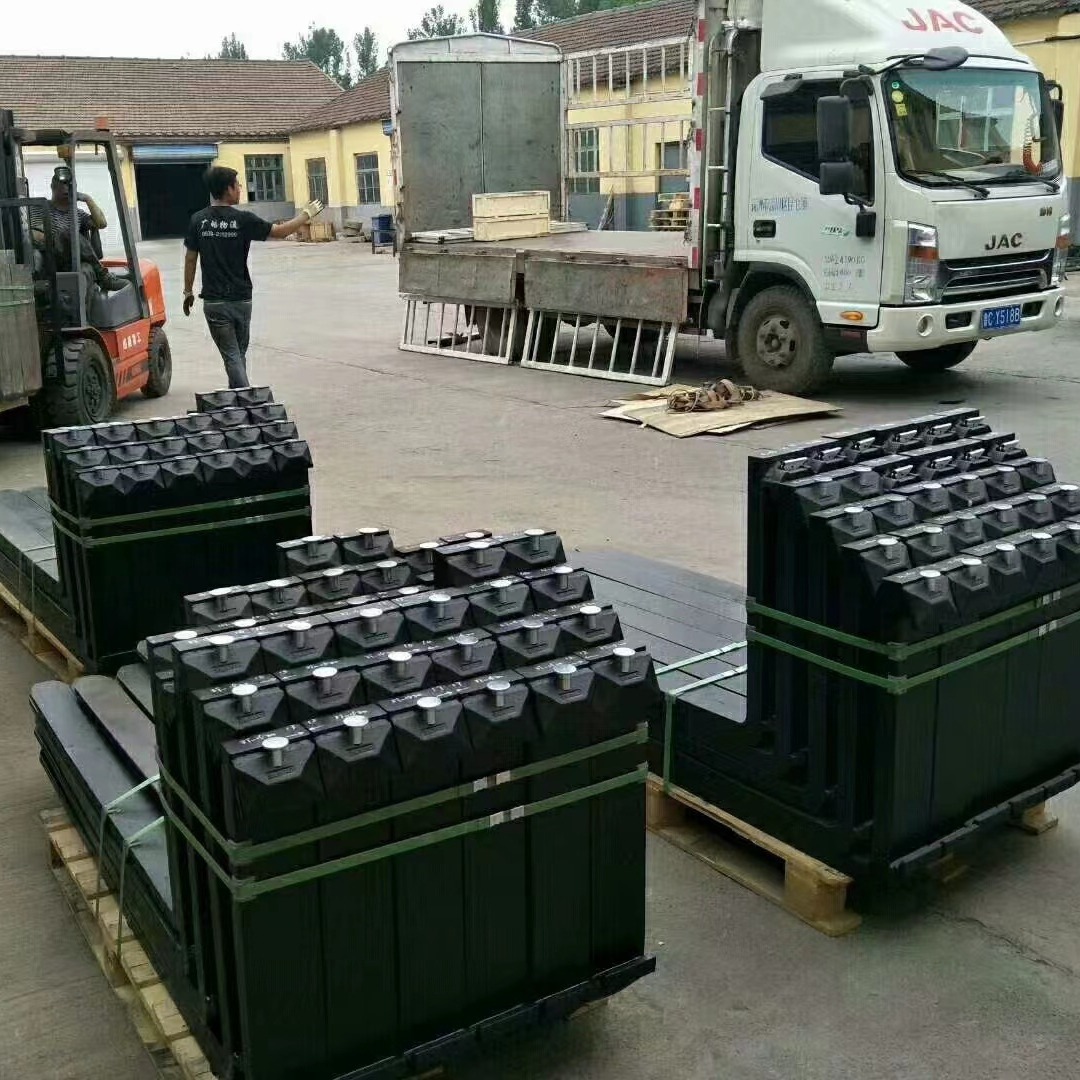 5吨2米货叉 挂钩式叉车叉齿 国标货叉现货