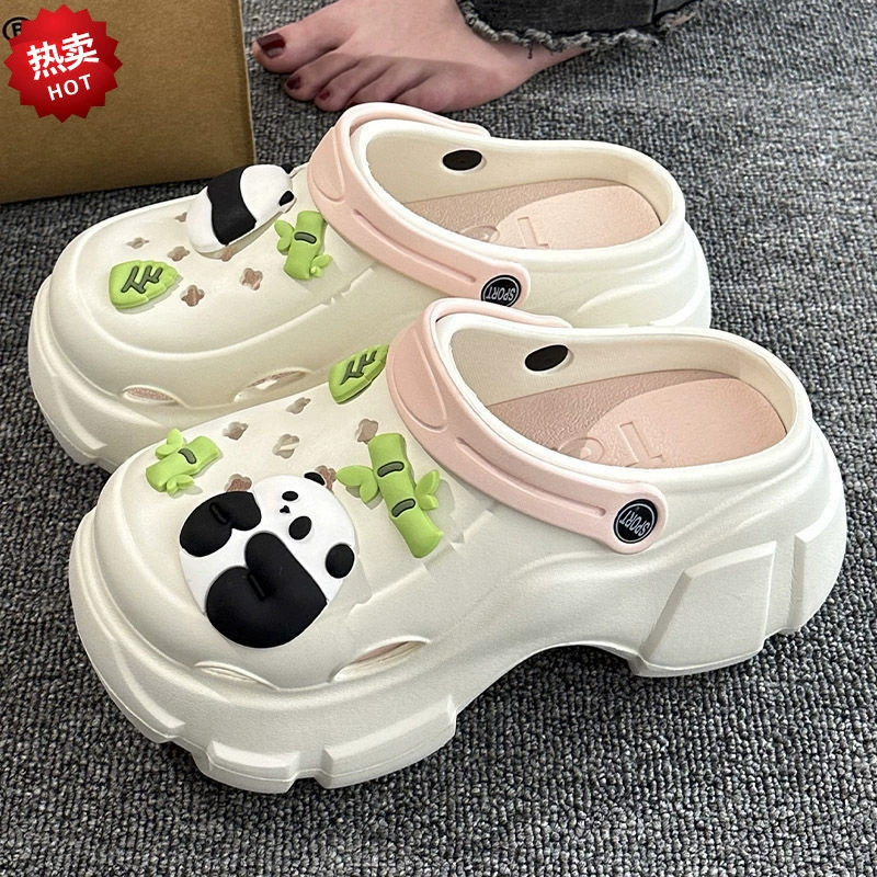 2024 новая летняя слоеная обувь для пещер женская нескользящая и неприятный запах увеличивает пляжные студенты носят холодные тапочки