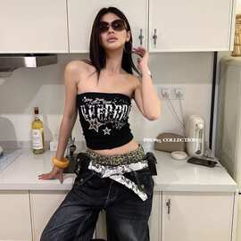 美式复古做旧字母印花吊带背心2026夏新款小个子辣妹收腰短款上衣