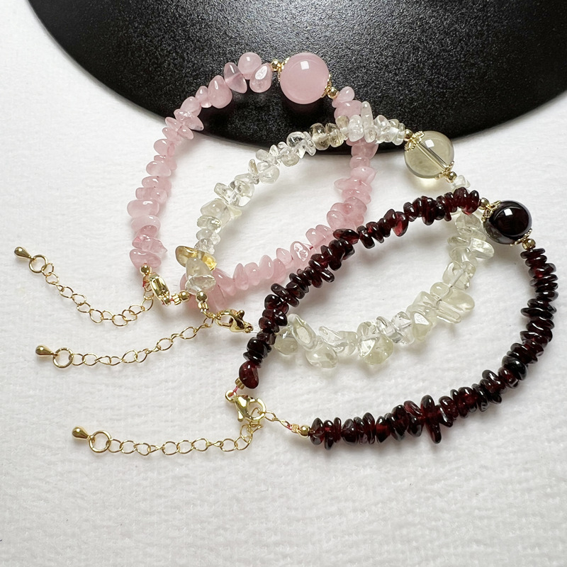 Bracelet de perles en cristaux naturels pour équilibre esprit_voghion.com