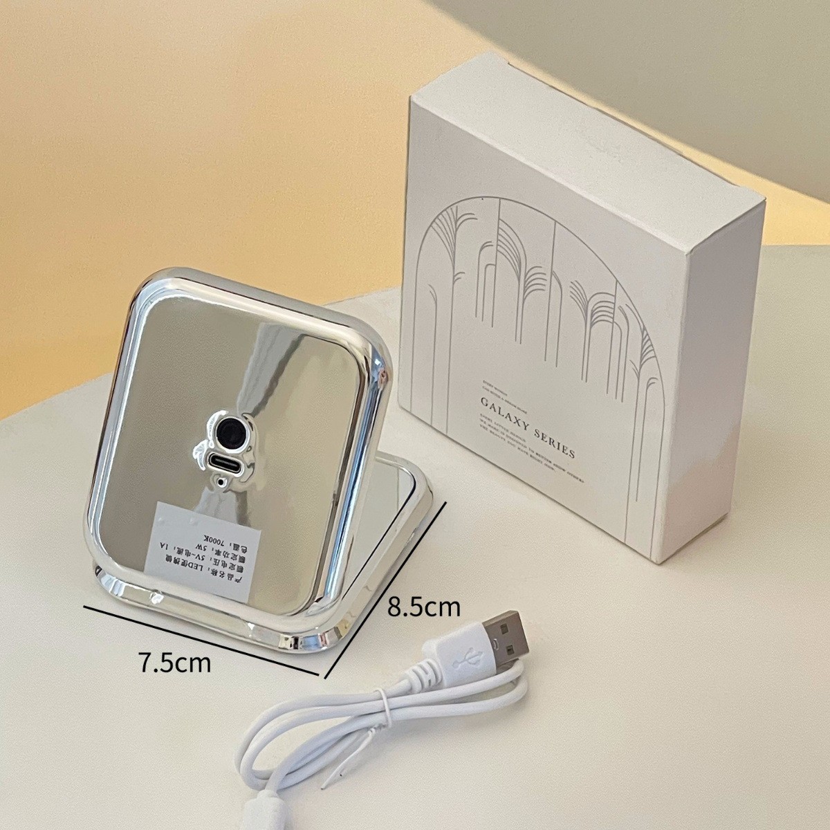 Espejo de maquillaje portátil, pequeño espejo de salida, mini espejo plegable de escritorio de vestuario doméstico