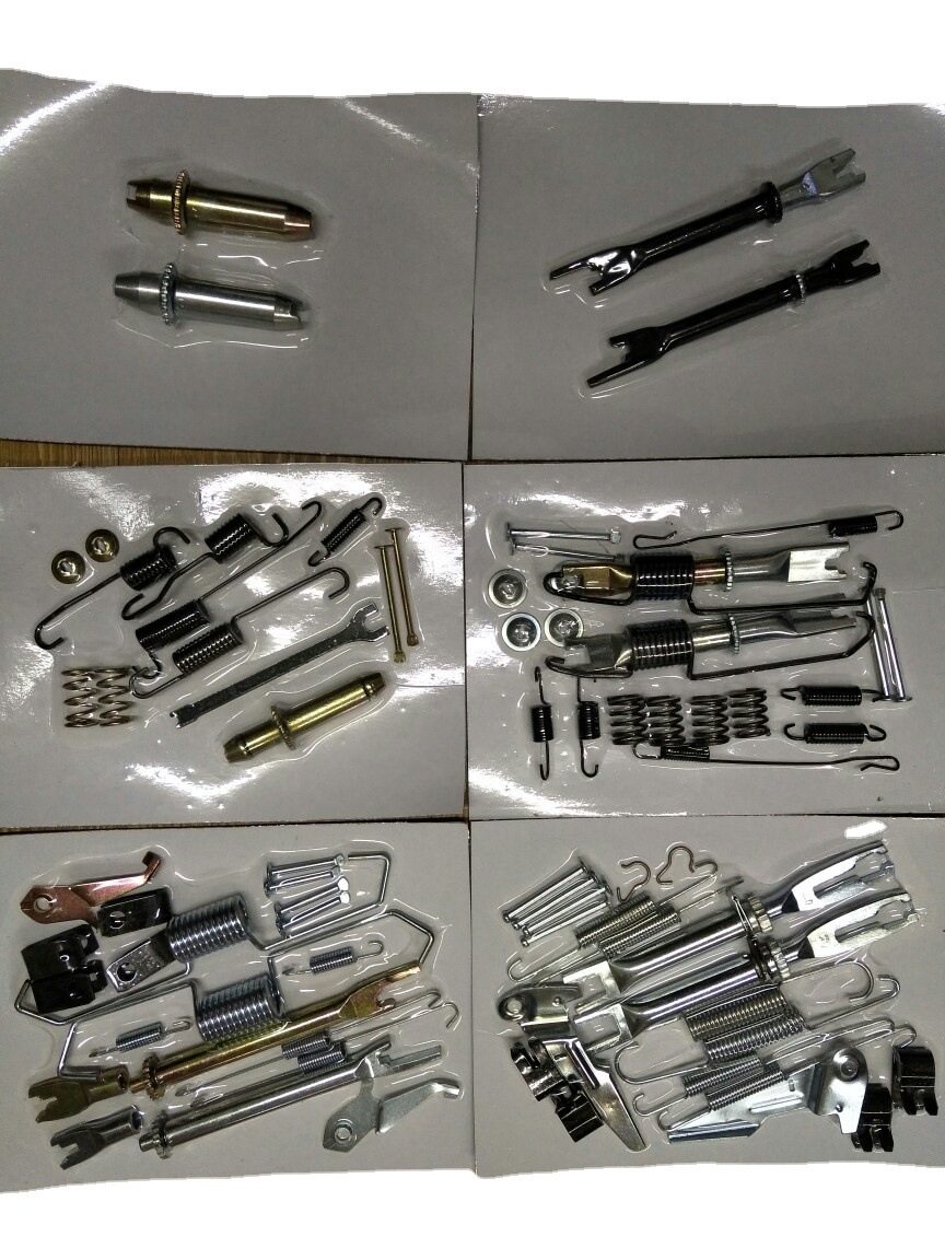 Adecuado para Toyota pinza kit de reparación de freno kit de reparación OK030 08030 60020 60011 EB370