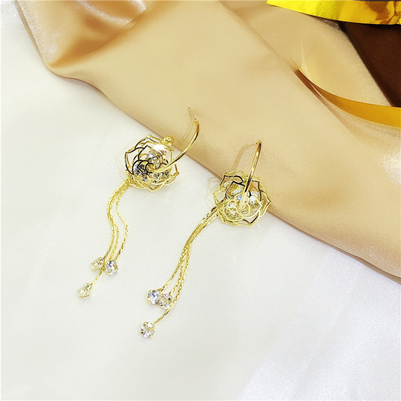 S925銀針東大門長款镂空锆石花朵保色耳環氣質潮壹款兩戴C耳圈女