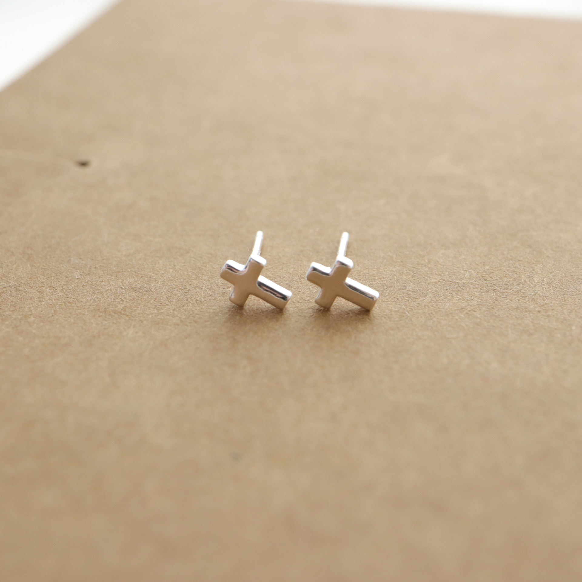 1g Weight 925 Sterling Silver Ear Needle Material Ear Studs Classification 1 Pair Quantity Holiday, Daily Occasion 925 Sterling Silver Material Cross Pattern Unisex Gender Simple Style Style 1 Pair 925 Sterling Silver Cross Ear Studs 4