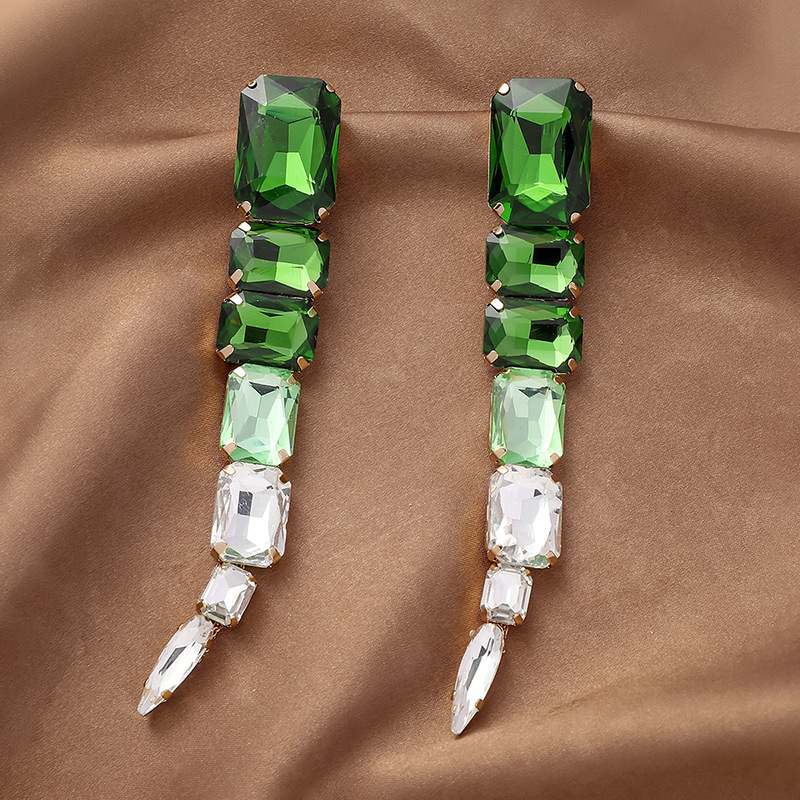 Fashion Green Square Inlaid Rhinestone Snake-shaped Earrings Wholesale display picture 1