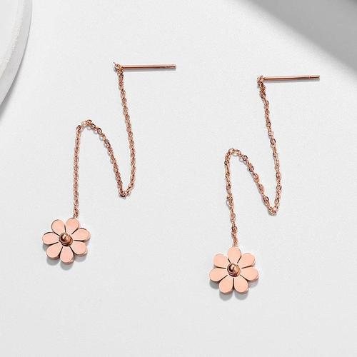 Korean-style fashionable temperament titanium steel small chrysanthemum tassel earring with rose gold, versatile sweet pastoral style sister-in-law earrings