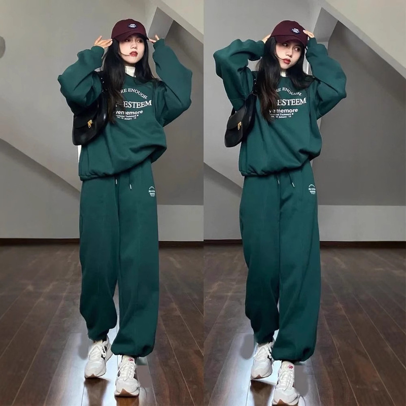 2026 American Retro Casual Sportswear Suit for Women, Spring and Autumn Student Running Loose Sweatshirt and Sweatpants Two-Piece Set 2026 American Retro Casual Sportswear Suit for Women, Spring and Autumn Student Running Loose Sweatshirt and Sweatpants Two-Piece Set