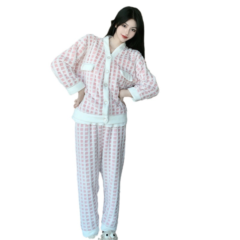 Luz de lujo estilo francés sexy Honda pijamas de manga larga de tres piezas pijamas de felpa de las mujeres Otoño e Invierno de alto grado puro deseo traje