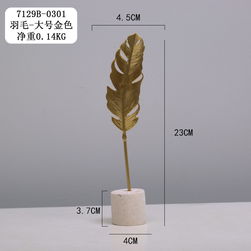 北欧風の軽い豪華な金色の鉄芸の葉の装飾品感の小さい大衆の客間のテレビの箱の酒の箱のテーブルの置物|undefined