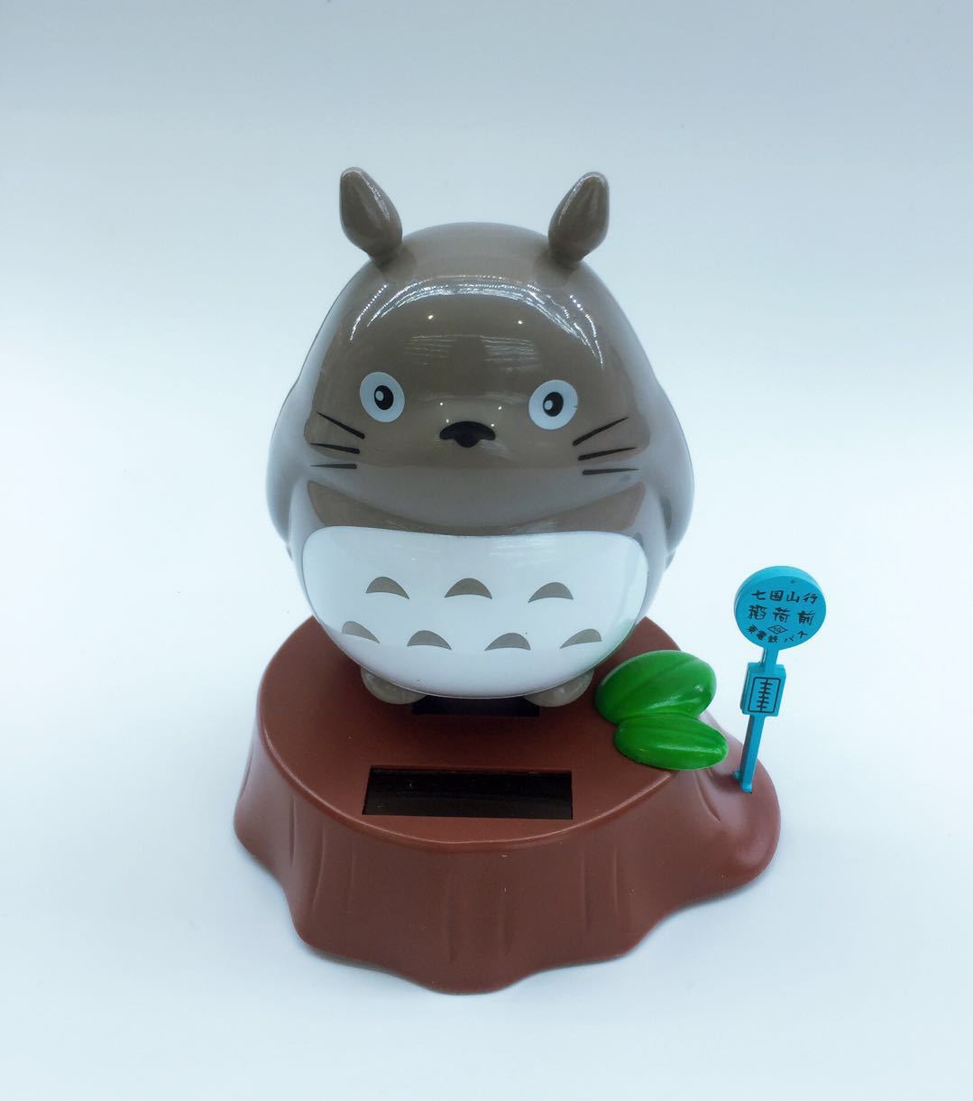 밝은 회색 막대사탕