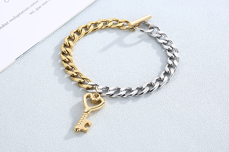 European and American vintage stainless steel key pendant bracelet necklace set wholesale