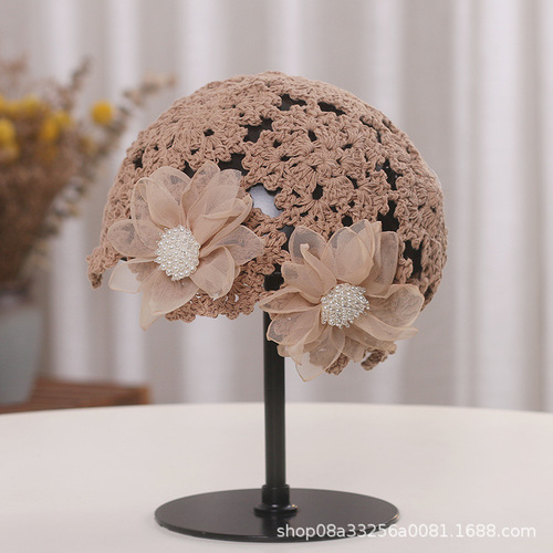 Spring and summer new style sweet flower hollow baotou hat for women hand-knitted crocheted scarf hat retro knitted melon skin hat