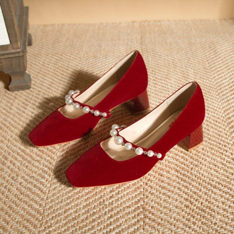 2025 Autumn Low Heel Square Toe Thick Heel Mary Jane Shoes Women's Retro Single Shoes Burgundy High Heels Bridal Wedding Shoes
