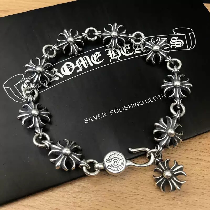 Trendy Crow Heart Bracelet Hip Hop Retro Hand Brand Thick Cross Bracelet Men and Women Couple Gift Factory Wholesale Trendy Crow Heart Bracelet Hip Hop Retro Hand Brand Thick Cross Bracelet Men and Women Couple Gift Factory Wholesale