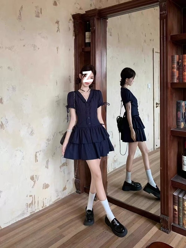 甜美风气质花边V领连衣裙女装夏季a字裙子藏蓝色蛋糕裙小个子短裙|undefined