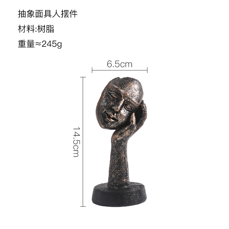 北欧のアイデアの小さいサイズの沈黙は金のカバーの3つの抽象的な樹脂の彫刻で飾られています。|undefined