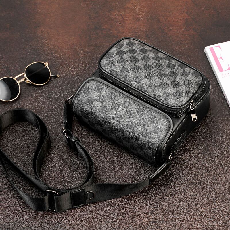Wholesale Men's Plaid Small Square Bag Trendy Fashion Leather Plaid Messenger Bag Commuter Men's Crossbody Bag Trendy Wholesale Men's Plaid Small Square Bag Trendy Fashion Leather Plaid Messenger Bag Commuter Men's Crossbody Bag Trendy