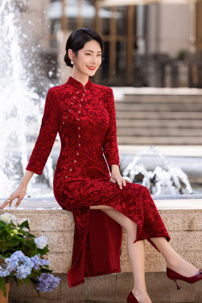 Sophisticated red colored elite wedding dress