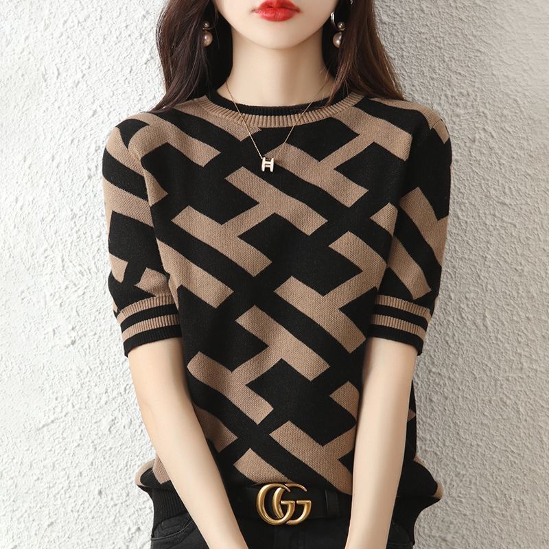 Spring and Summer Knitwear Women's Inner Round Neck Top 2023 Summer New Elegant Classic Letter Short Sleeve Women's T-shirt