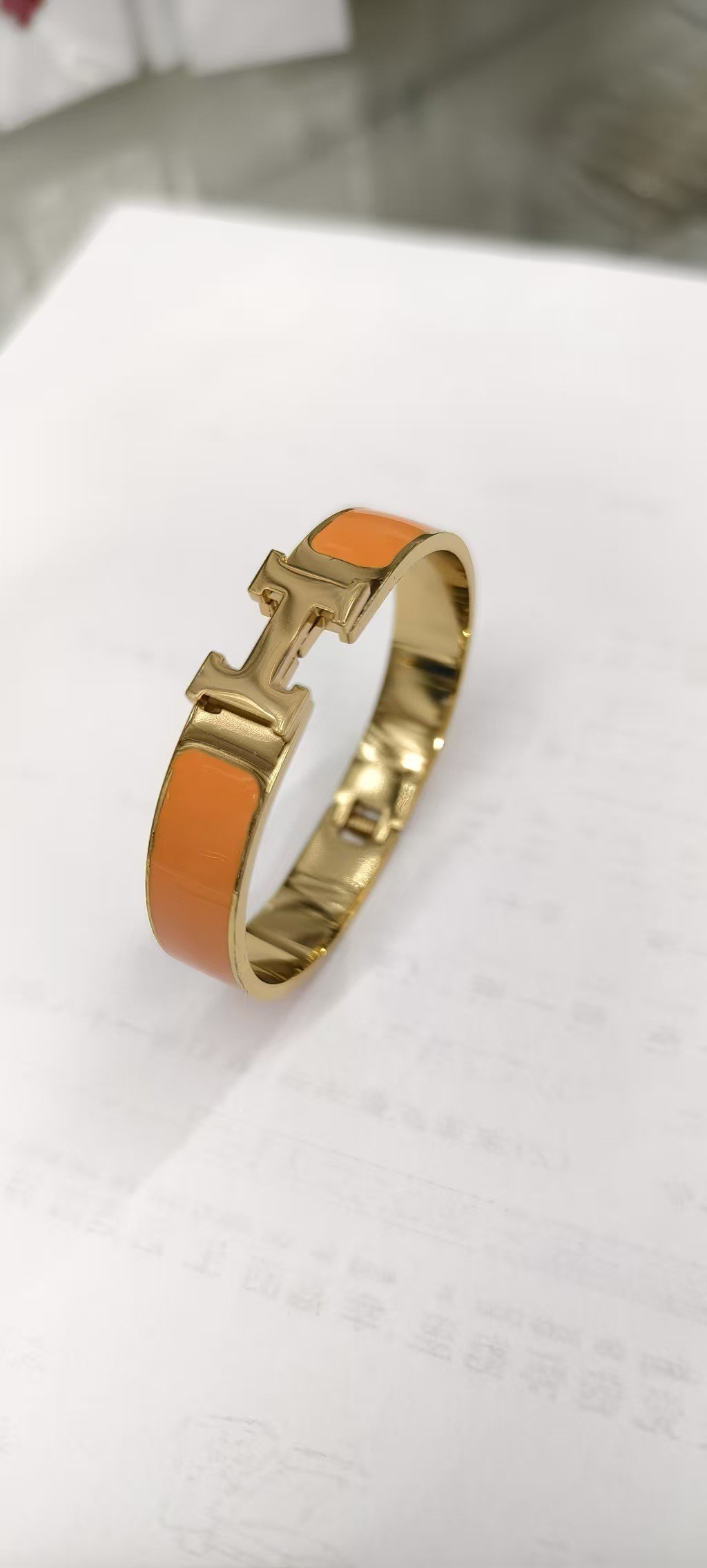 Orange bracelet, 12mm