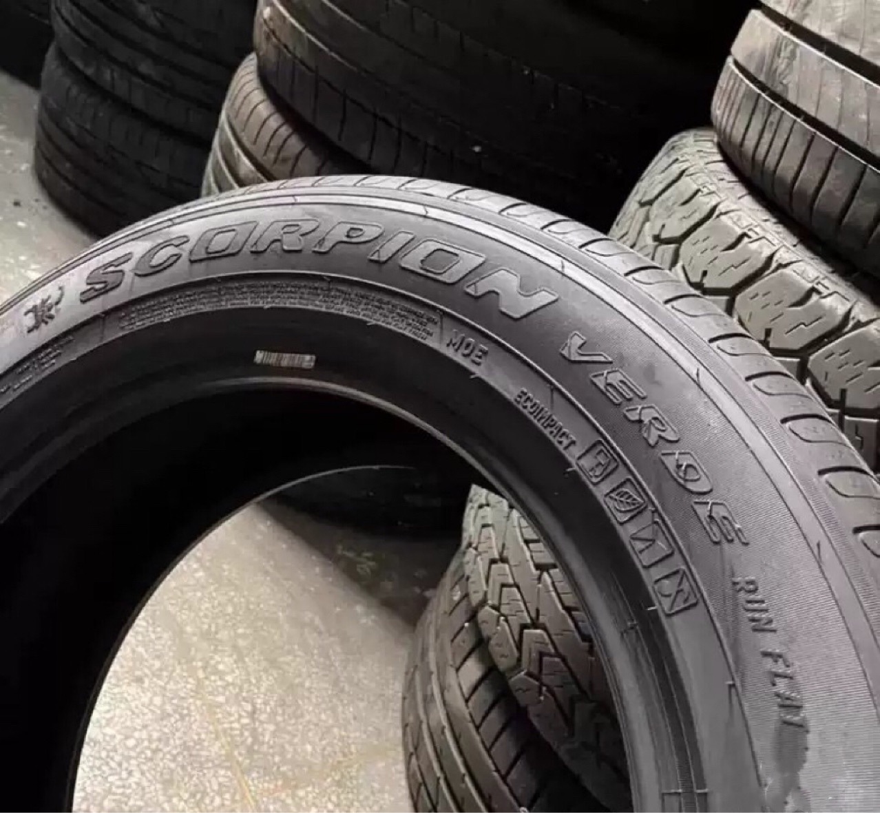Pirelli Tire 235/60R18 Scorpion Verde 103V Volvo S40 Mercedes-Benz Explosion-Proof Moe Matching Set