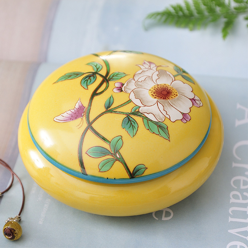American-style ceramic jewelry box decoration European-style retro creative dressing table necklace storage box Chinese jewelry box