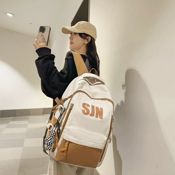 Khaki backpack, pendant