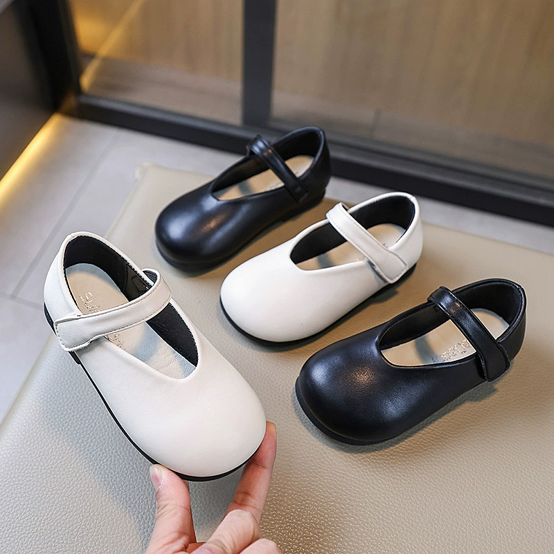 2025 новая новая детская обувь для девочек корейская версия обуви принцессы моды для девочек в ретро-дикие кожаные туфли