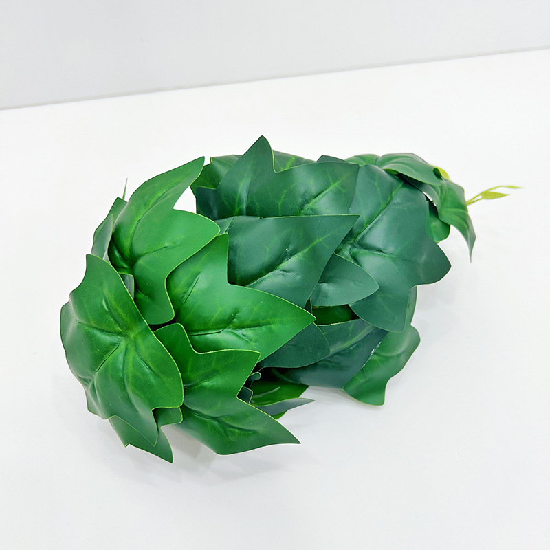 Planta verde artificial pequeña bonsai hoja de tortuga flor artificial hoja de rábano verde artificial mesa de comedor hoja de uva decoración de hotel Hoja de batata