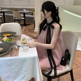 新款法式温柔风宽松系带连衣裙无袖甜美生日海边度假裙子