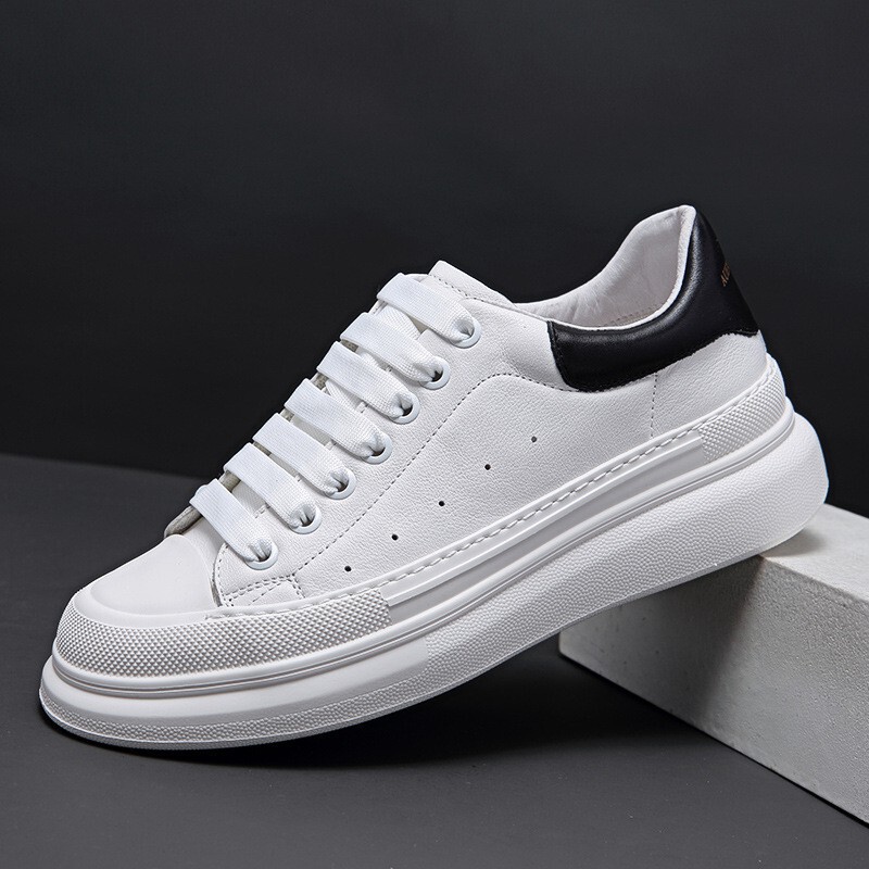 New Style Two-Layer Leather White Sneakers for Men, Thick-Soled, High-Appearance Sports Casual Shoes, Trendy Sneakers, Direct Sales from the Manufacturer New Style Two-Layer Leather White Sneakers for Men, Thick-Soled, High-Appearance Sports Casual Shoes, Trendy Sneakers, Direct Sales from the Manufacturer
