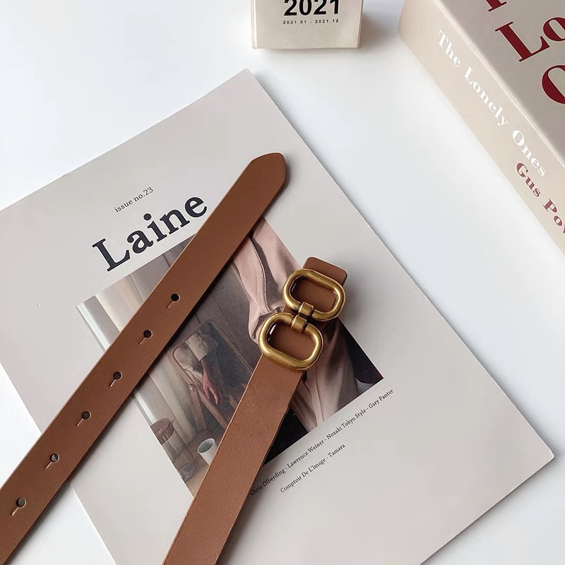 Cinturón de cuero genuino de alta gama para mujer, diseño único, nuevo estilo nicho 2025, cinturón de personalidad moderno y a la moda.