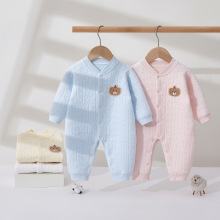 秋冬婴儿衣服新生儿三层夹棉保暖连体衣宝宝睡衣纯棉哈衣爬服秋装