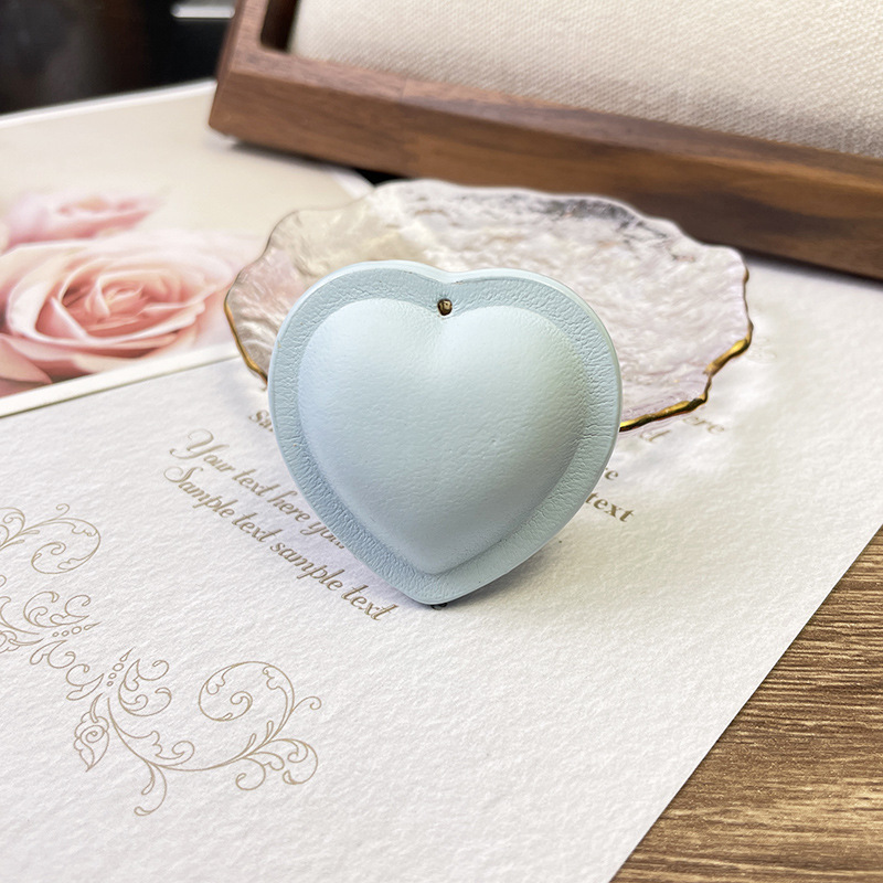 First layer cowhide three-dimensional love ornaments high-end fashion play studio diy bag hanging car hanging leather keychain cross-border First layer cowhide three-dimensional love ornaments high-end fashion play studio diy bag hanging car hanging leather keychain cross-border